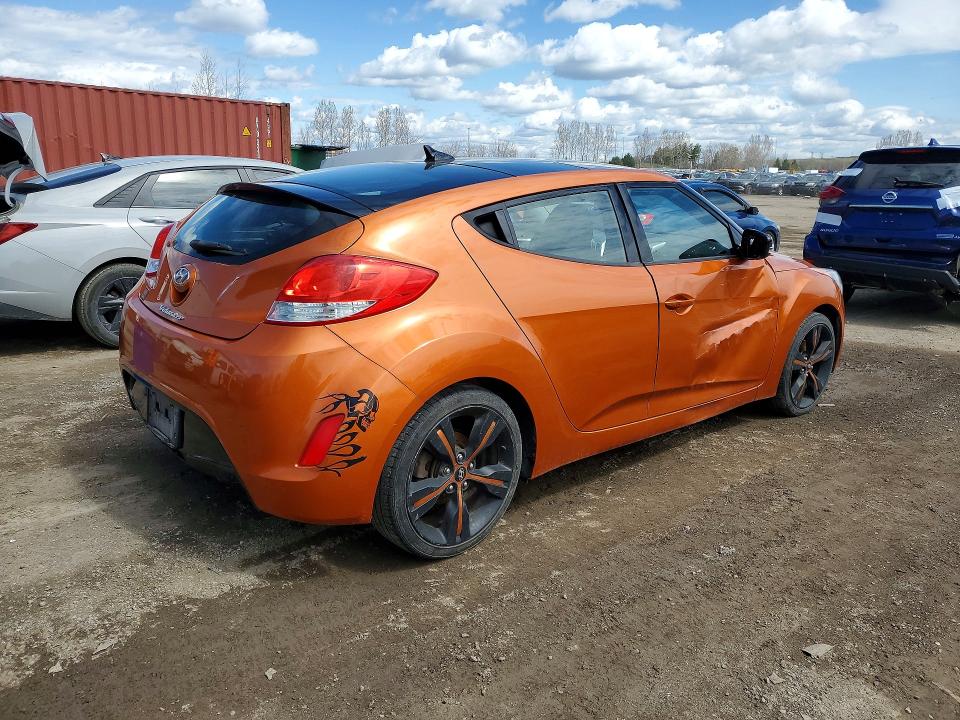 2012 Hyundai Veloster VIN KMHTC6AD8CU072632 COPART salvage auction — SIDE, On - Permit No Brand - Unfit, sold $1,250 on 2026-07-07 (photo 3)