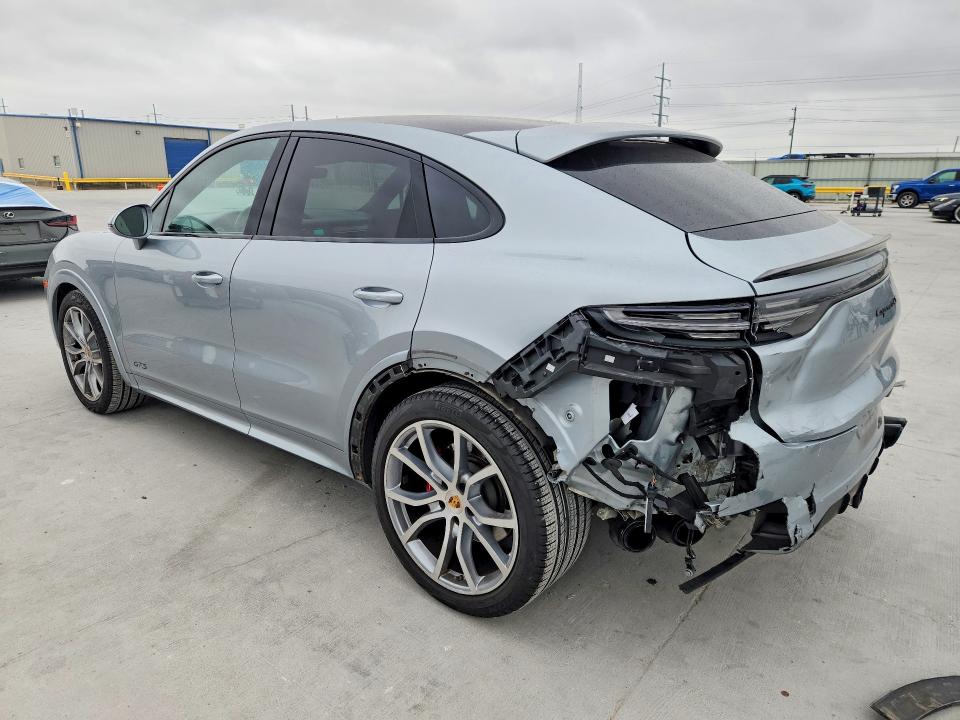 2023 Porsche Cayenne VIN WP1BG2AY4PDA32021 COPART salvage auction — REAR END, Tx - Certificate Of Title, sold $13,000 on 2026-07-28 (photo 2)