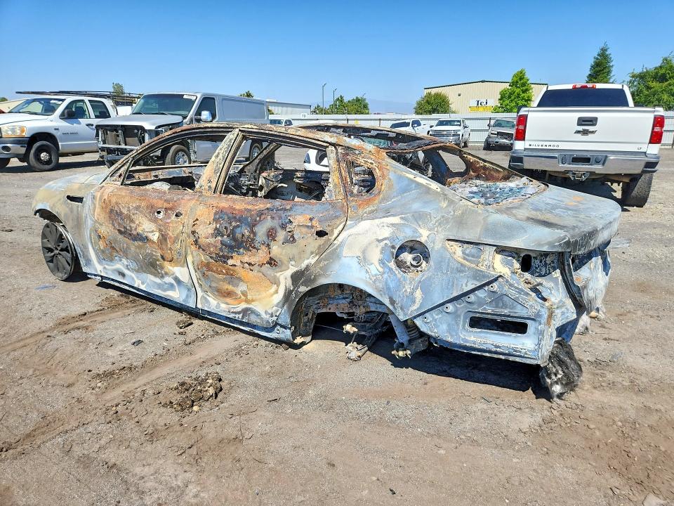 2018 Kia Optima VIN 5XXGU4L31JG229884 COPART salvage auction — BURN, CA - NON-REPAIRABLE VEHICLE CERT, sold $225 on 2026-07-17 (photo 2)