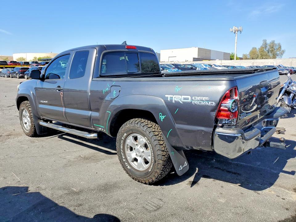 2015 Toyota Tacoma VIN 5TFUU4EN2FX141167 COPART salvage auction — REAR END, Nv - Salvage Title, sold $8,200 on 2026-07-06 (photo 2)