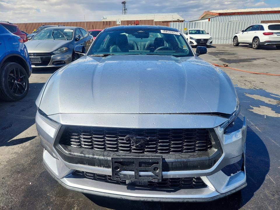 2026 Ford Mustang VIN 1FA6P8TH3T5113251 COPART salvage auction — FRONT END, Nv - Salvage Title, sold $13,500 on 2026-07-09 (photo 5)