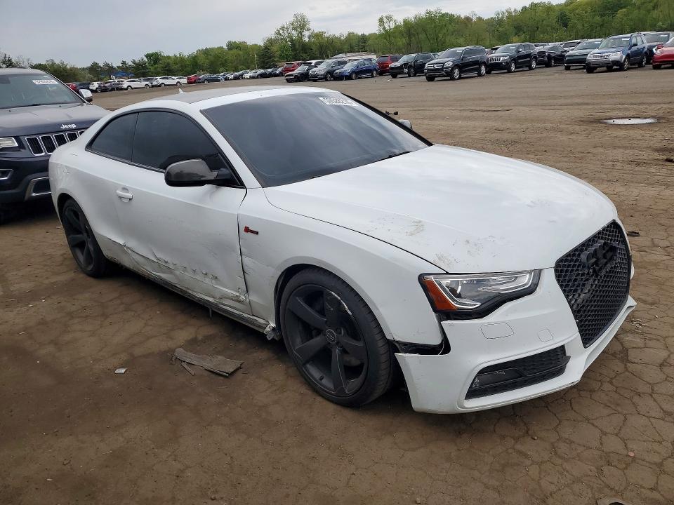 2015 Audi Rs5 VIN WAUVGAFR0FA035778 COPART salvage auction — SIDE, Ct - Cert Of Title-Salvage, sold $3,500 on 2026-07-11 (photo 4)