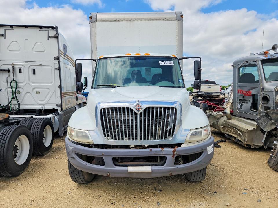 2011 International 4000 series VIN 1HTMMAALXBH316131 COPART salvage auction — FRONT END, Tx - Salvage Vehicle Title, sold $5,200 on 2026-07-28 (photo 5)