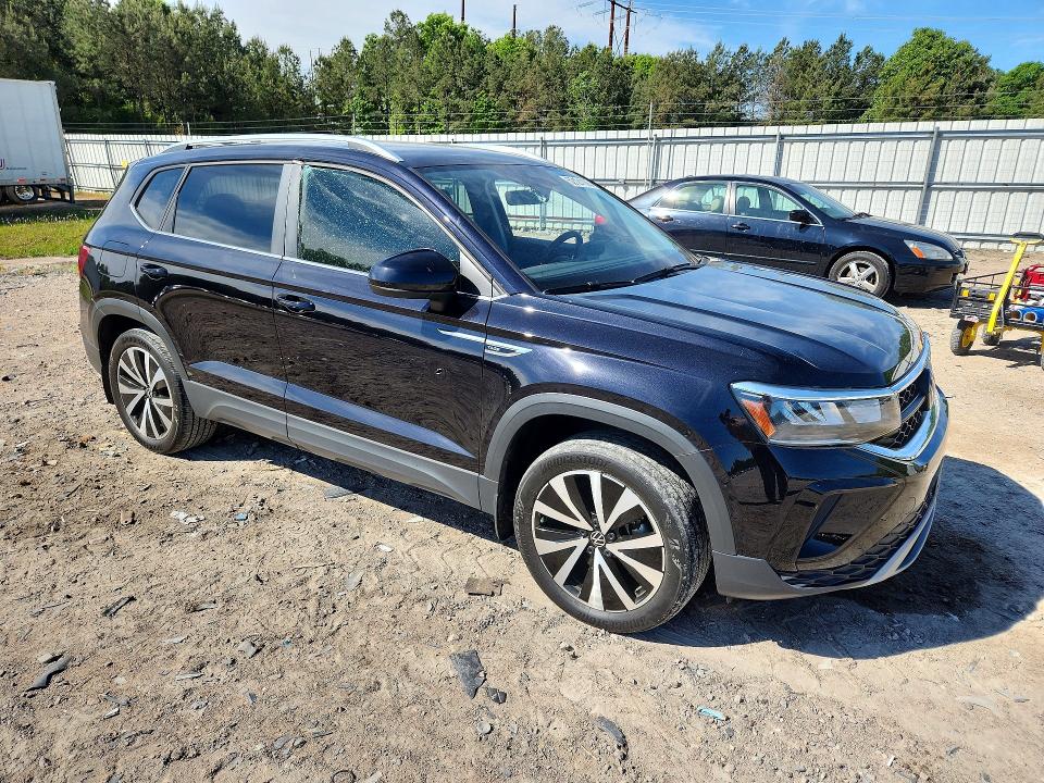 2023 Volkswagen VIN 3VVYX7B2XPM350282 COPART salvage auction — VANDALISM, VA, sold $9,100 on 2026-07-20 (photo 4)