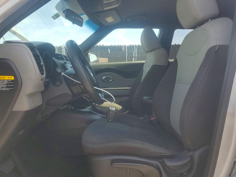 2015 Kia Soul VIN KNDJN2A2XF7747865 COPART salvage auction — REAR END, Fl - Certificate Of Destruction, sold $375 on 2026-07-28 (photo 7)