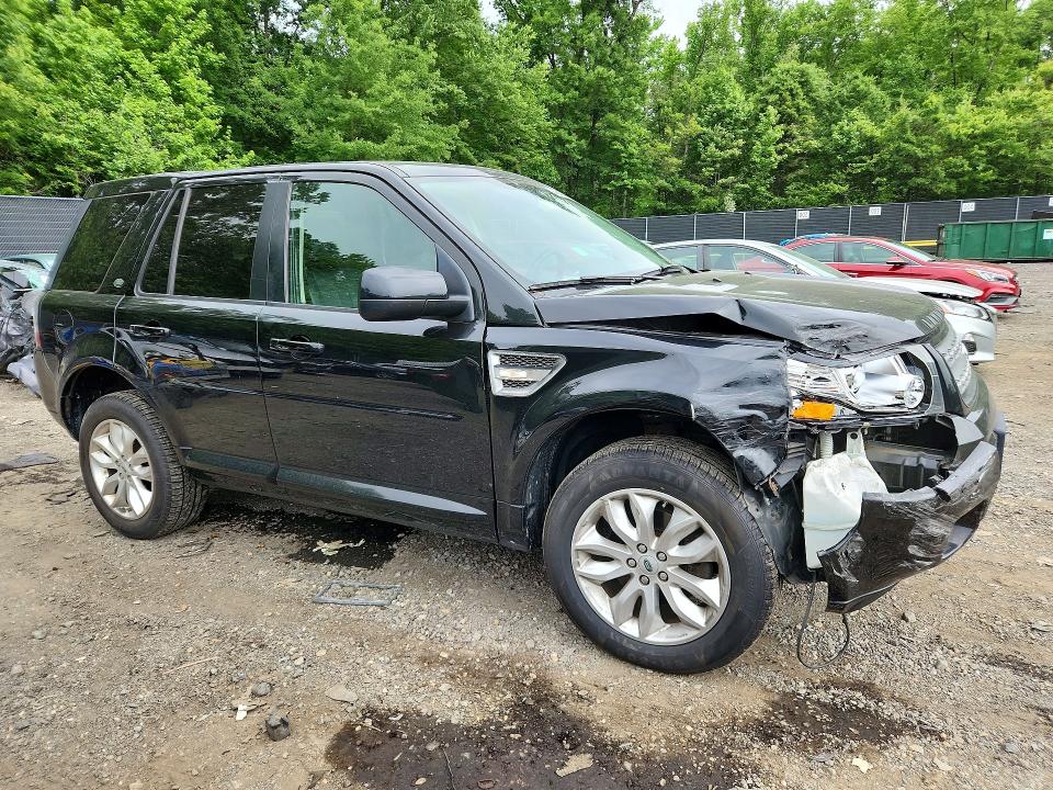 2014 Land rover VIN SALFR2BG9EH386540 COPART salvage auction — FRONT END, MD - CERT OF SALVAGE > 75% DAMAGE, sold $675 on 2026-07-10 (photo 4)