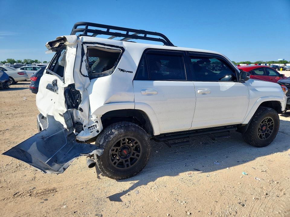 2024 Toyota 4runner VIN JTELU5JR0R6224869 COPART salvage auction — REAR END, Tx - Salvage Vehicle Title, sold $19,000 on 2026-07-30 (photo 3)