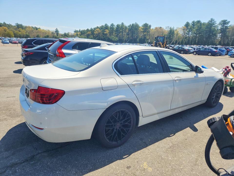 2014 BMW 5er VIN WBA5A7C5XED219516 COPART salvage auction — FRONT END, Ri - Salvage Certificate Of Title, sold $1,500 on 2026-08-04 (photo 3)