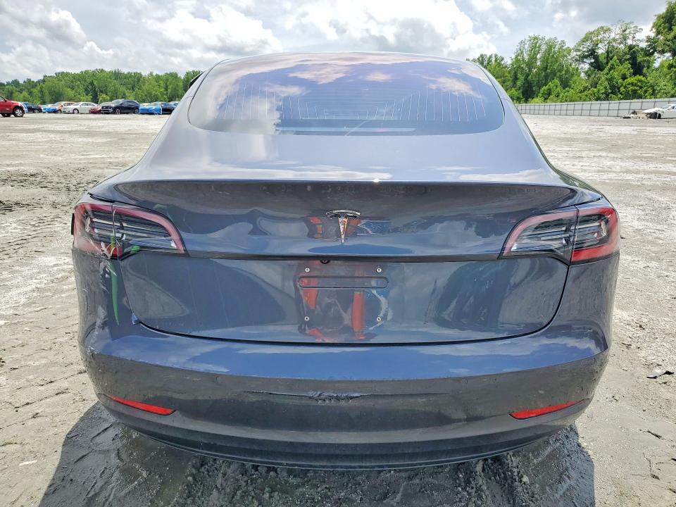 2018 Tesla Model 3 VIN 5YJ3E1EA7JF025776 COPART salvage auction — SIDE, Sc - Cert Of Title-Salvage, sold $6,800 on 2026-07-13 (photo 6)