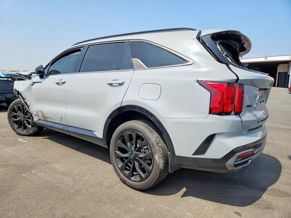 2022 Kia Sorento VIN 5XYRKDLF7NG097319 COPART salvage auction — ALL OVER, Sc - Salvage Title, sold $2,100 on 2026-07-13 (photo 2)