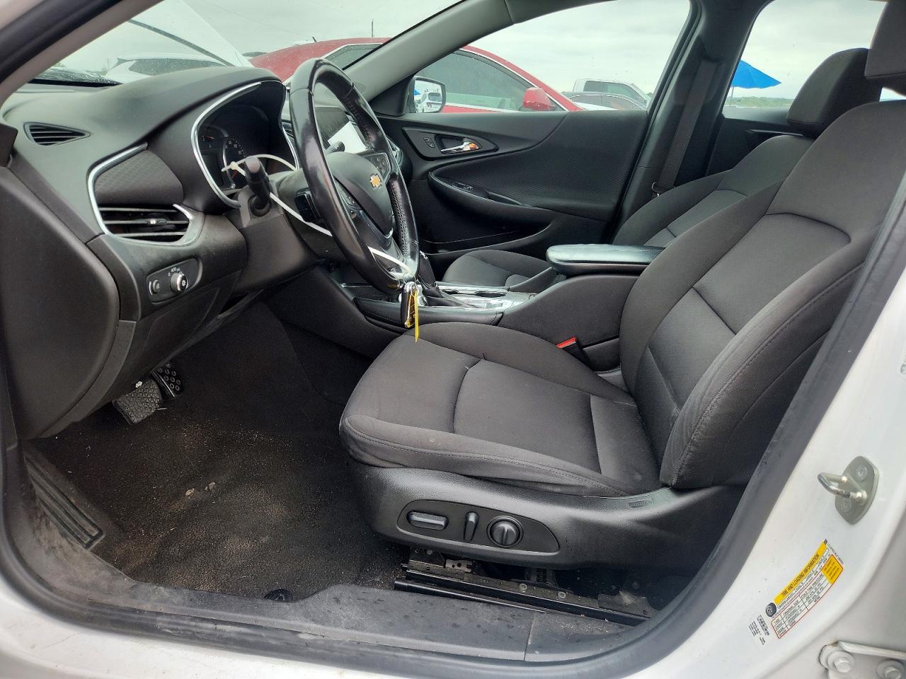 2018 Chevrolet Malibu VIN 1G1ZF5SU5JF185902 COPART salvage auction — Front End, TX - SALVAGE VEHICLE TITLE, sold $1,050 on 2026-07-09 (photo 7)