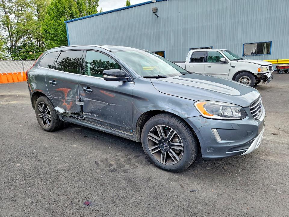 2017 Volvo VIN YV440MRR8H2088433 COPART salvage auction — SIDE, Or - Salvage Title Certificate, sold $2,800 on 2026-07-15 (photo 4)