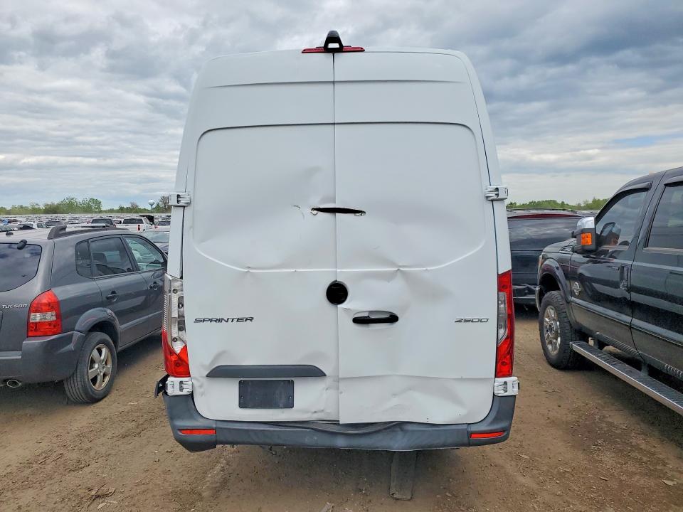 2021 Mercedes-benz Sprinter VIN W1Y4DDHY8MT046571 COPART salvage auction — REAR END, Il - Salvage Certificate, sold $7,300 on 2026-07-15 (photo 6)