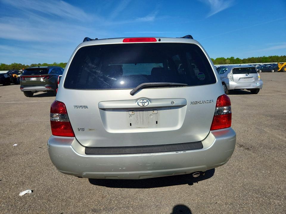 2004 Toyota Highlander VIN JTEEP21AX40011884 COPART salvage auction — FRONT END, NY - MV-907A SALVAGE CERTIFICATE, sold $700 on 2026-07-13 (photo 6)