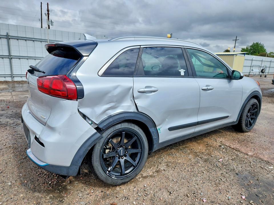 2019 Kia Niro VIN KNDCM3LD2K5317530 COPART salvage auction — REAR END, Co - Public - Salvage Title, sold $4,650 on 2026-07-20 (photo 3)