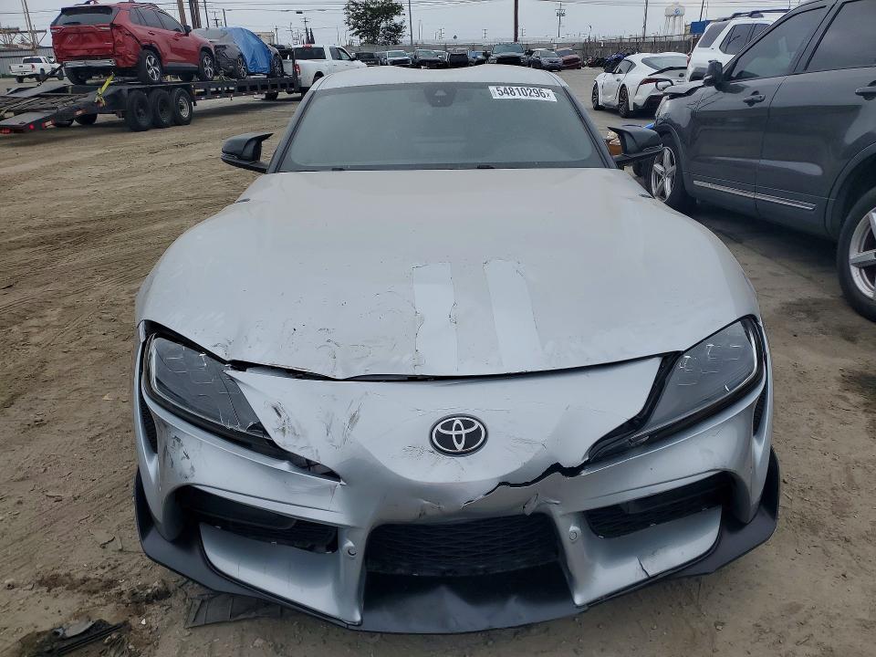 2022 Toyota Supra VIN WZ1DB2C06NW048935 COPART salvage auction — FRONT END, Ca - Salvage Certificate, sold $17,100 on 2026-07-20 (photo 5)