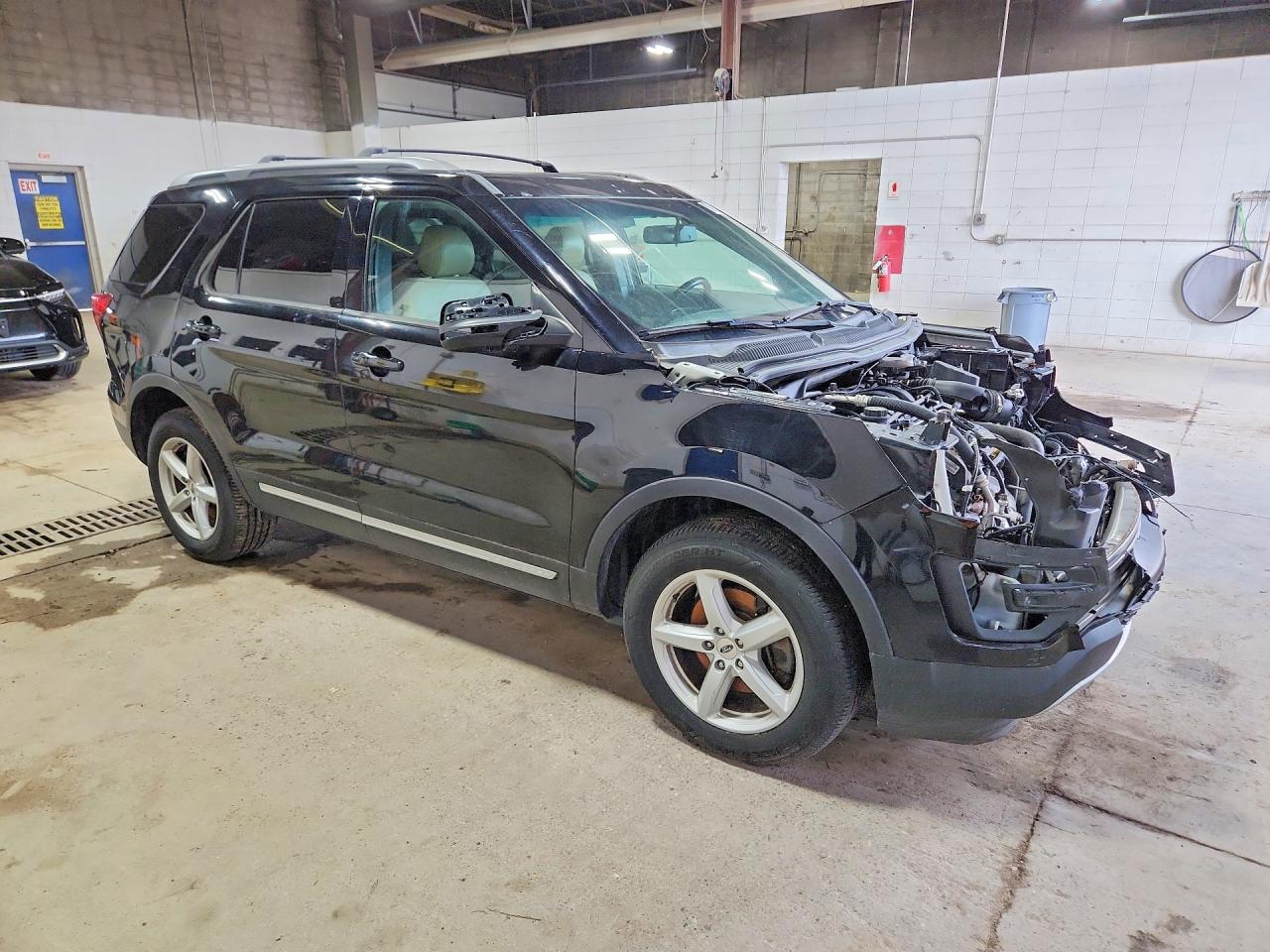 2016 Ford Explorer VIN 1FM5K8D82GGC48357 COPART salvage auction — Front End, IN - DEALER ONLY CLEAN TITLE, sold $375 on 2026-07-02 (photo 4)