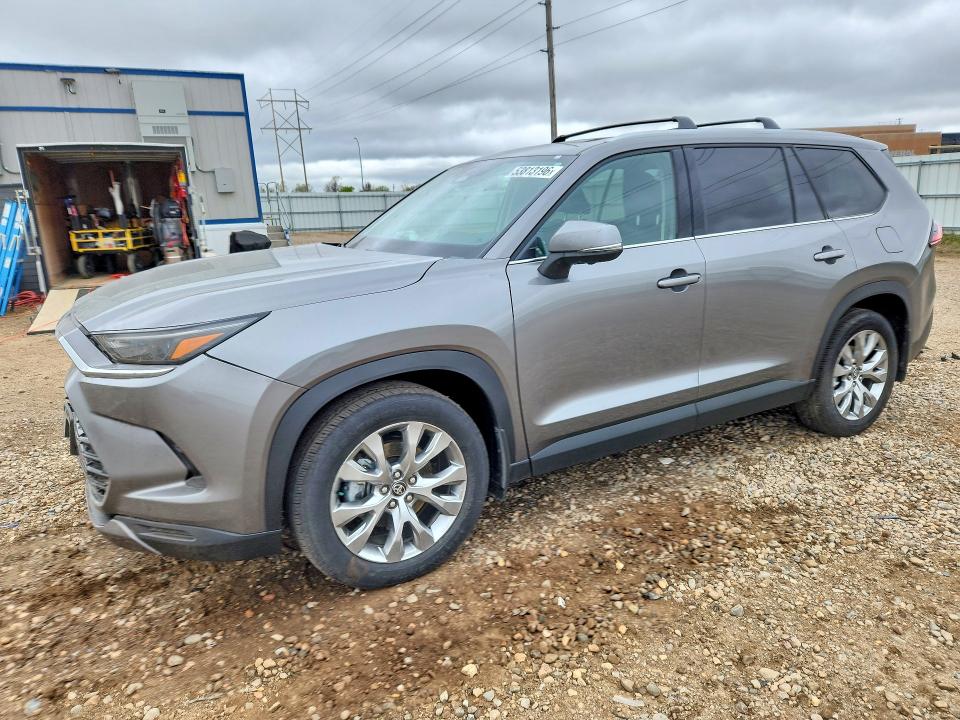 2026 Toyota Highlander VIN 5TDAAAB57TS115745 — COPART salvage auction photo