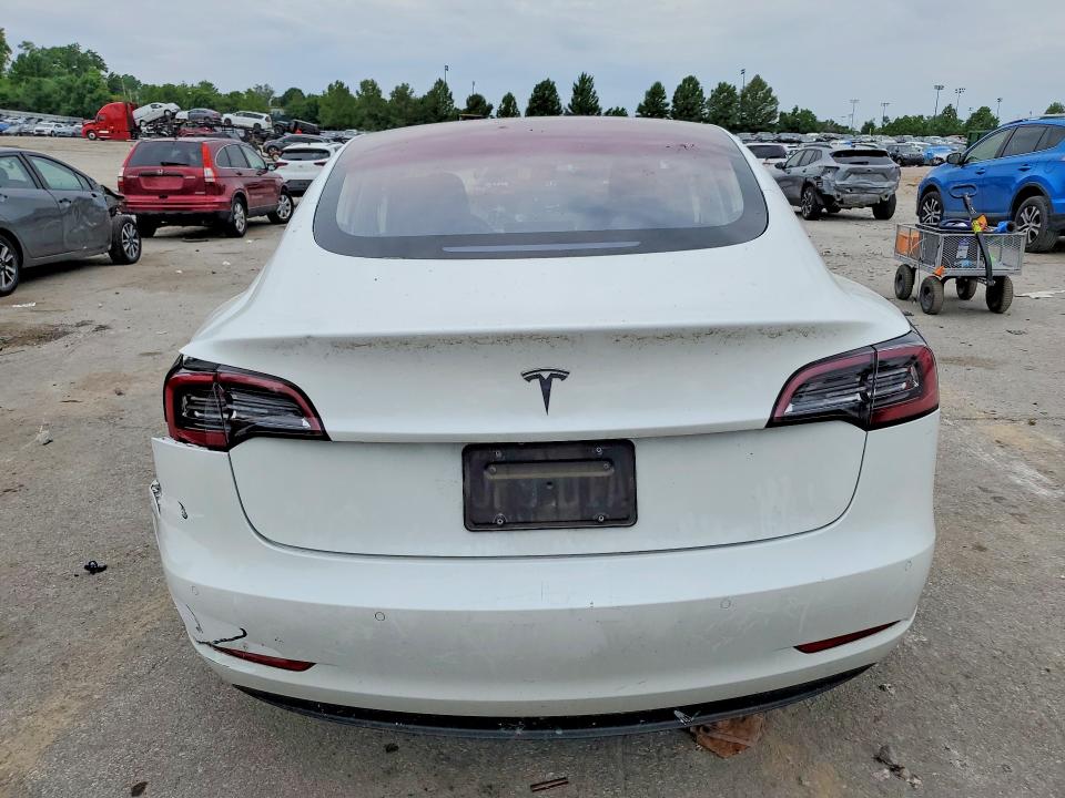 2018 Tesla Model 3 VIN 5YJ3E1EA4JF014833 COPART salvage auction — REAR END, Mo - Salvage Certificate Of Title, sold $4,700 on 2026-07-10 (photo 6)