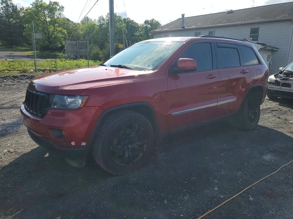 2011 Jeep Grandcherokee VIN 1J4RR4GG2BC567555 — COPART salvage auction photo