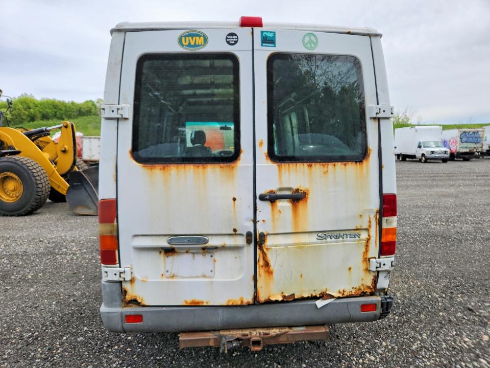 2004 Sprinter Unknown VIN WD2PD644545662943 COPART salvage auction — NORMAL WEAR, NY - CERTIFICATE OF TITLE, sold $325 on 2026-07-13 (photo 6)