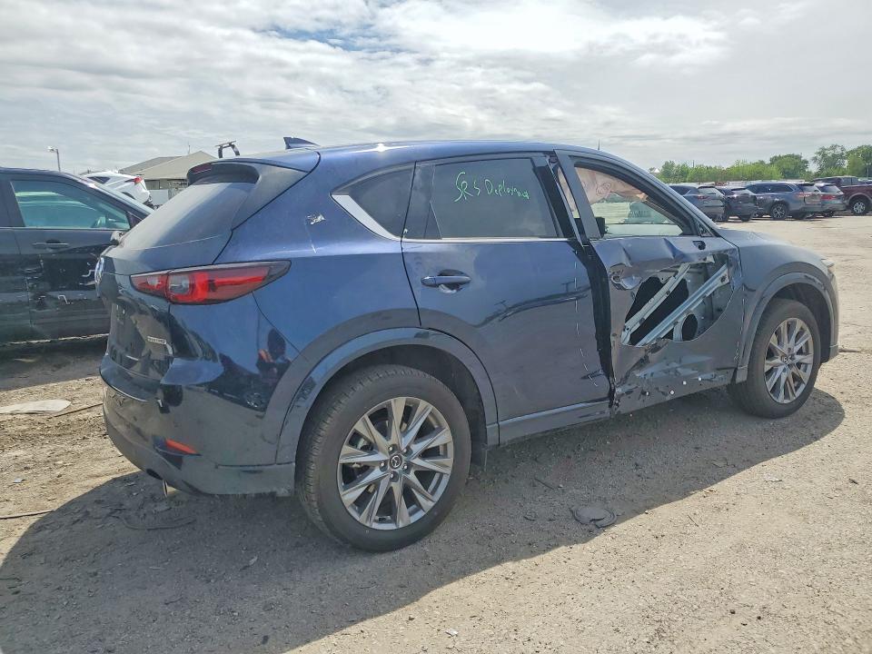 2025 Mazda Cx-5 VIN JM3KFBEM9S0747881 COPART salvage auction — SIDE, In - Cert Of Title-Salvage Title, sold $400 on 2026-07-13 (photo 3)