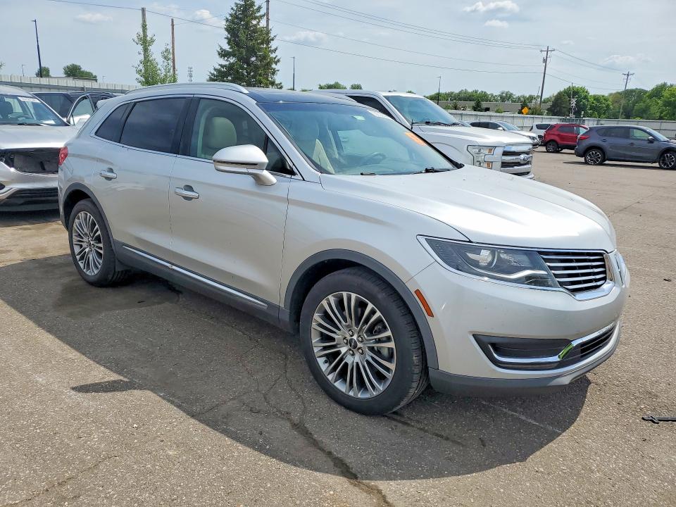 2018 Lincoln VIN 2LMPJ6LRXJBL13209 COPART salvage auction — HAIL, MN - CERT OF TITLE-SALVAGE, sold $6,400 on 2026-07-09 (photo 4)