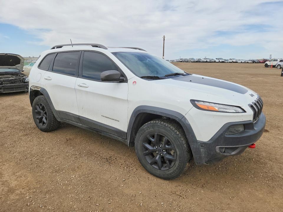 2017 Jeep Cherokee VIN 1C4PJMBS9HW638385 COPART salvage auction — FRONT END, Ab - Bos - Salvage, sold $1,450 on 2026-07-28 (photo 4)