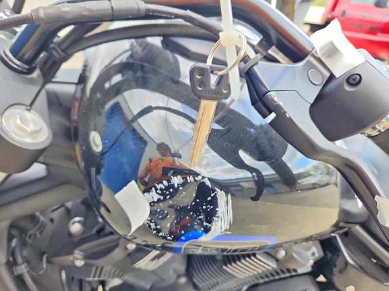 2017 Yamaha VIN JYAVP33E6HA012505 COPART salvage auction — FRONT END, Oh - Cert Of Title-Salvage, sold $3,350 on 2026-07-02 (photo 8)
