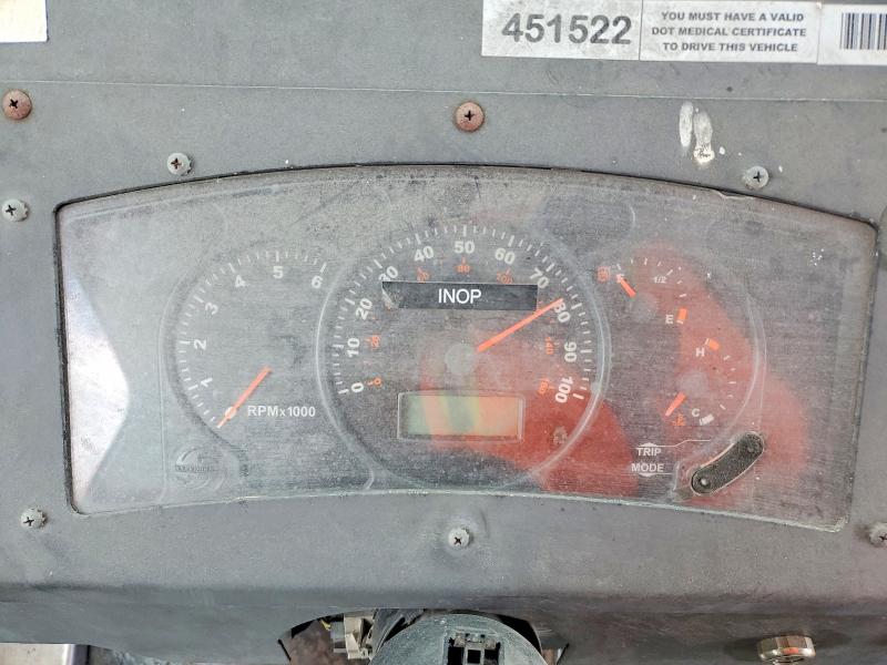 2004 Workhorse P42 VIN 5B4KP42U743389452 COPART salvage auction — MINOR DENT/SCRATCHES, FL - CERTIFICATE OF TITLE, sold $3,000 on 2026-09-21 (photo 9)