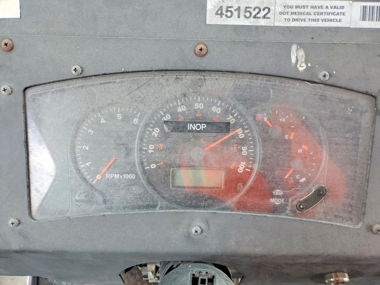 2004 Workhorse P42 VIN 5B4KP42U743389452 COPART salvage auction — Minor Dent/Scratches, FL - CERTIFICATE OF TITLE, sold $450 on 2026-08-31 (photo 9)