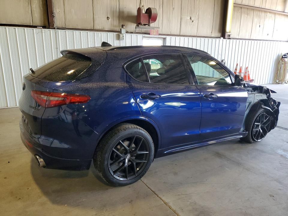 2021 Alfa romeo Stelvio VIN ZASPAKBN5M7C98971 COPART salvage auction — FRONT END, Il - Salvage Certificate, sold $7,900 on 2026-07-15 (photo 3)