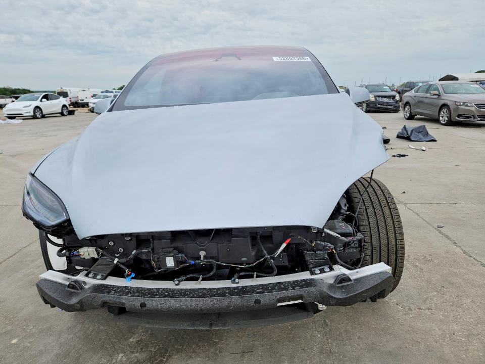 2026 Tesla VIN 7SAXCBE54TF480395 COPART salvage auction — FRONT END, Tx - Certificate Of Title, sold $42,000 on 2026-07-02 (photo 5)