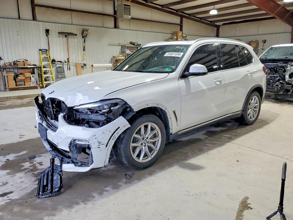 2021 BMW VIN 5UXCR6C02M9F33066 COPART salvage auction — FRONT END, Pa - Certificate Of Salvage, sold $10,700 on 2026-07-24 (photo 1)