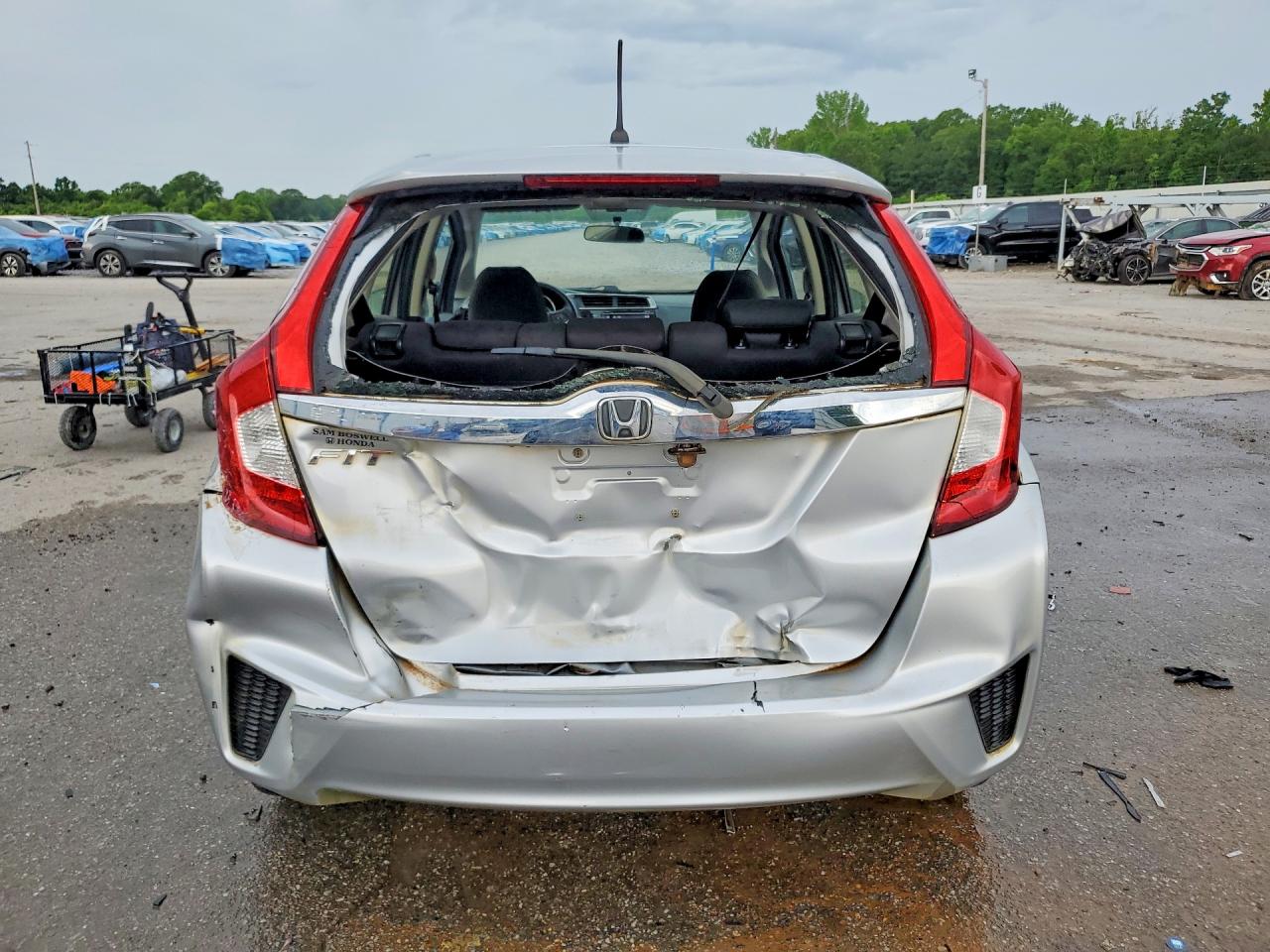2016 Honda Fit VIN JHMGK5H77GX015442 COPART salvage auction — Rear End, AL - CERT OF TITLE-SALVAGE TITLE, sold $2,100 on 2026-07-09 (photo 6)