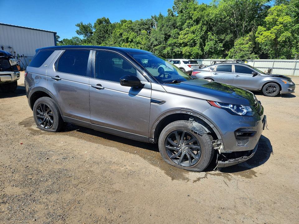 2019 Land rover Discovery VIN SALCR2FX5KH814466 COPART salvage auction — FRONT END, Ok - Certificate Of Title, sold $450 on 2026-07-30 (photo 4)