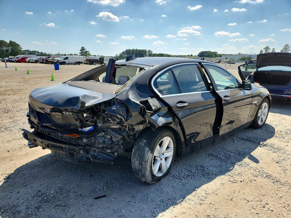 2011 BMW 5 series VIN WBAFR1C54BC738489 COPART salvage auction — REAR END, NC - SALVAGE CERTIFICATE OF TITLE, sold $225 on 2026-07-20 (photo 3)