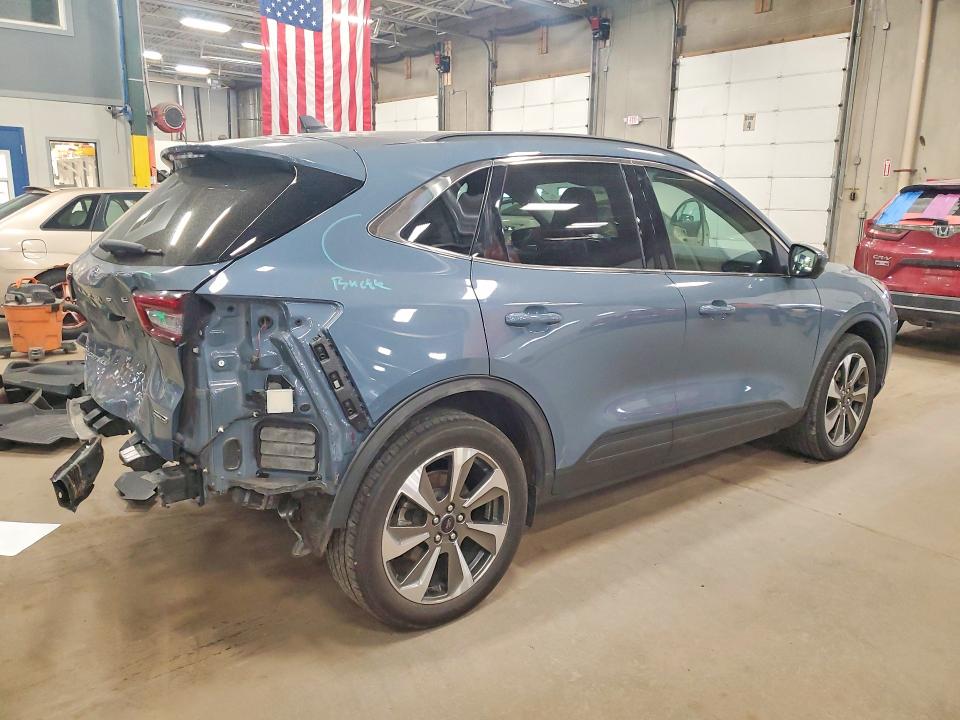 2023 Ford Escape VIN 1FMCU9JZ0PUA47434 COPART salvage auction — REAR END, Mn - Cert Of Title-Salvage, sold $12,200 on 2026-07-09 (photo 3)