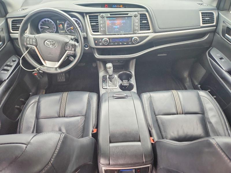 2017 Toyota Highlander VIN 5TDKZRFHXHS520649 COPART salvage auction — HAIL, Ok - Cert Of Title-Salvage, sold $12,100 on 2026-07-15 (photo 8)
