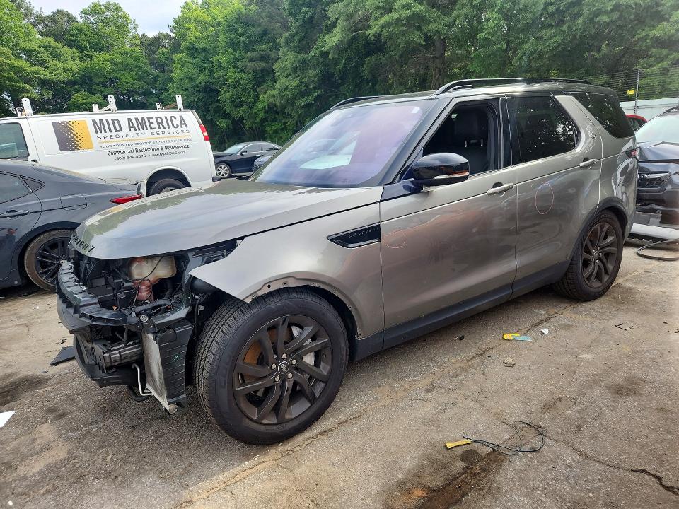 2019 Land rover Discovery VIN SALRG2RV0K2404820 — COPART salvage auction photo