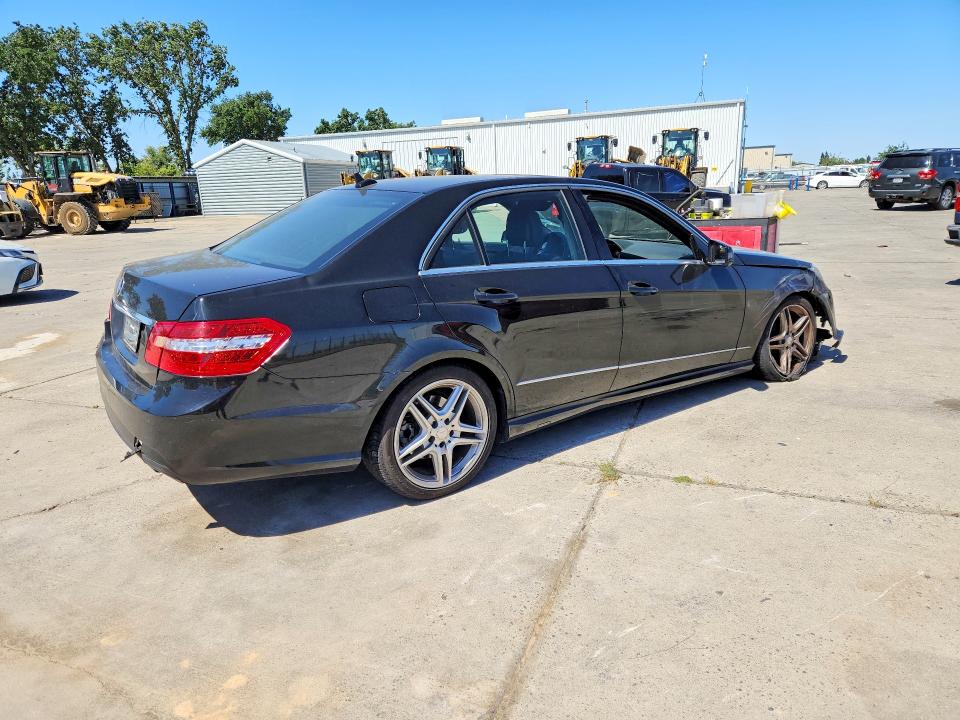 2011 Mercedes-benz E-klasse VIN WDDHF5GB8BA267573 COPART salvage auction — FRONT END, Ca - Salvage Certificate, sold $550 on 2026-08-10 (photo 3)