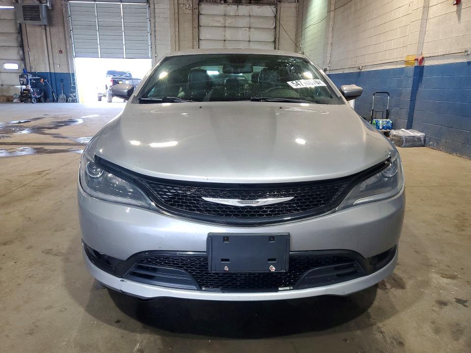2015 Chrysler 200 VIN 1C3CCCBB7FN625497 COPART salvage auction — SIDE, Mi - Cert Of Title-Rebuilt Salvage, sold $2,200 on 2026-07-02 (photo 5)