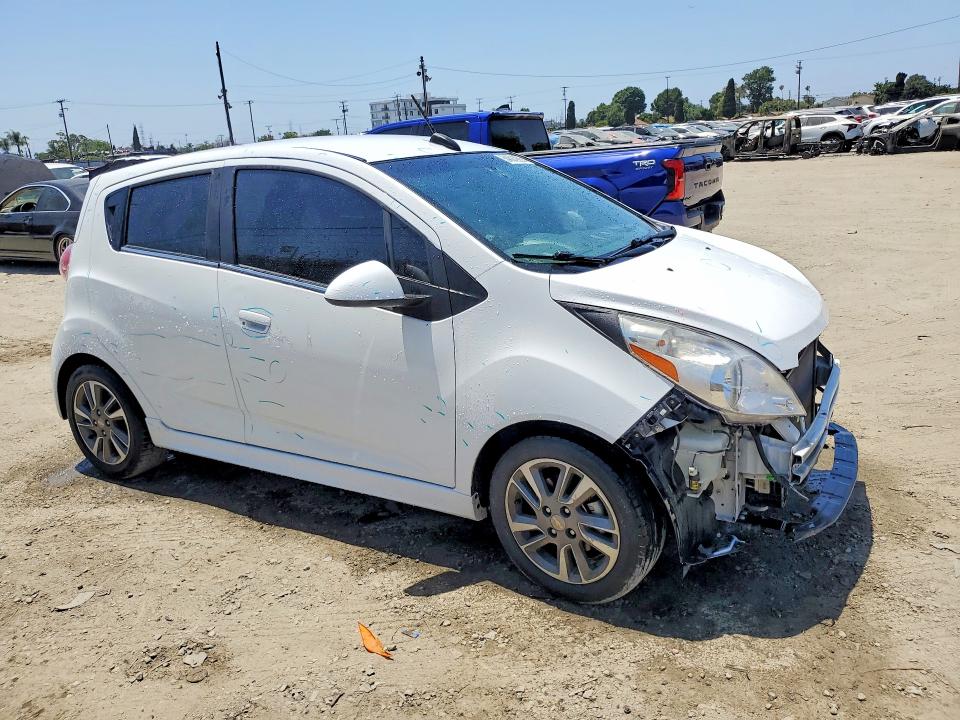 2015 Chevrolet Spark ev VIN KL8CL6S07FC713899 COPART salvage auction — FRONT END, Ca - Salvage Certificate, sold $1,400 on 2026-07-20 (photo 4)