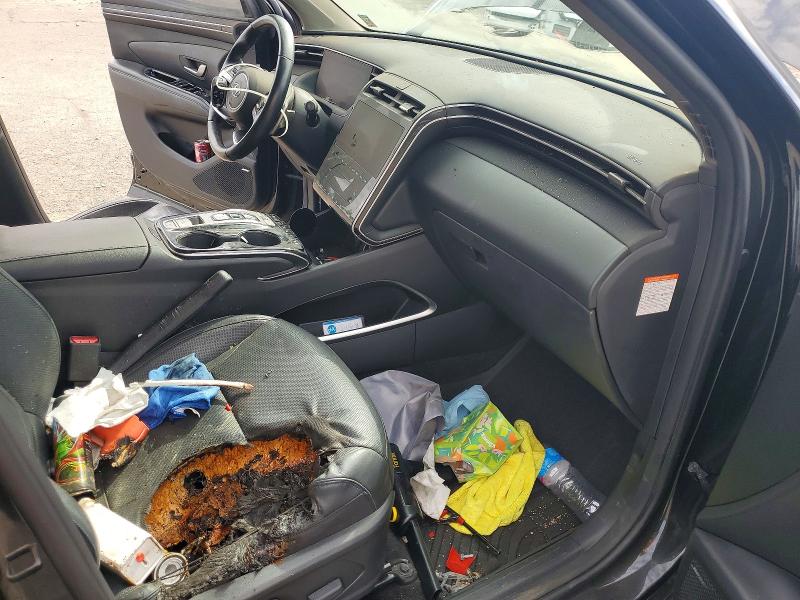 2022 Hyundai Tucson VIN KM8JECA17NU014763 COPART salvage auction — INTERIOR BURN, Or - Salvage Title Certificate, sold $200 on 2026-07-29 (photo 8)