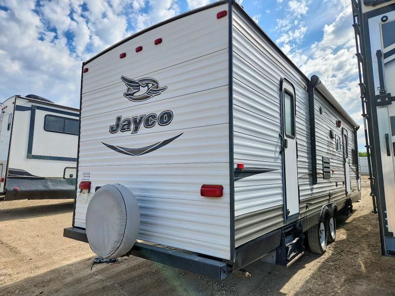 2016 Jayco jay Jay flight VIN 1UJBJ0BR4G17X1017 COPART salvage auction — HAIL, KS - CERT OF TITLE-SALVAGE, sold $4,600 on 2026-07-23 (photo 4)