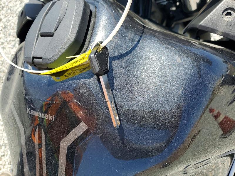2024 Kawasaki Klr 650 VIN ML5KLEG19RDA30340 COPART salvage auction — SIDE, Ut - Salvage Certificate, sold $1,900 on 2026-07-16 (photo 8)
