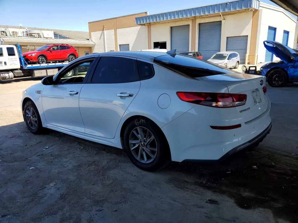 2019 Kia Optima VIN 5XXGT4L34KG337534 COPART salvage auction — VANDALISM, CA - SALVAGE CERTIFICATE, sold $225 on 2026-07-28 (photo 2)