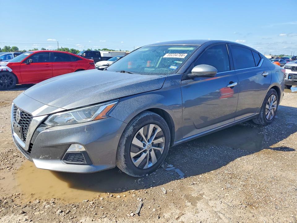 2020 Nissan Altima VIN 1N4BL4BVXLC275562 COPART salvage auction — REAR END, Tx - Salvage Vehicle Title, sold $3,250 on 2026-07-23 (photo 1)