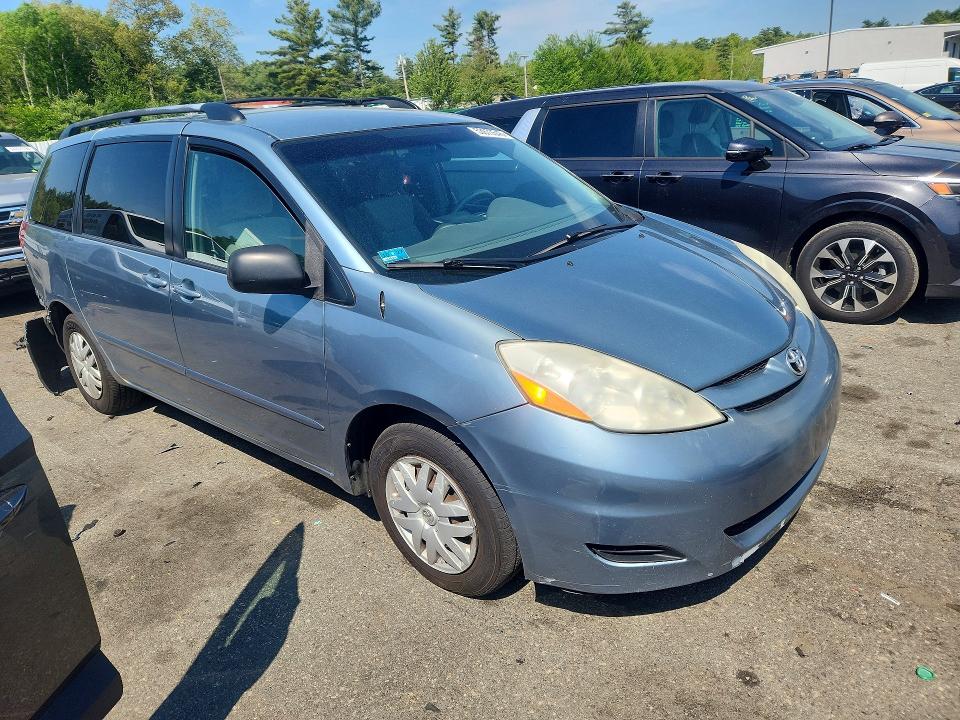 2009 Toyota Sienna VIN 5TDZK23C19S245550 COPART salvage auction — REAR END, Id - Salvage Certificate Of Title, sold $1,800 on 2026-07-14 (photo 4)