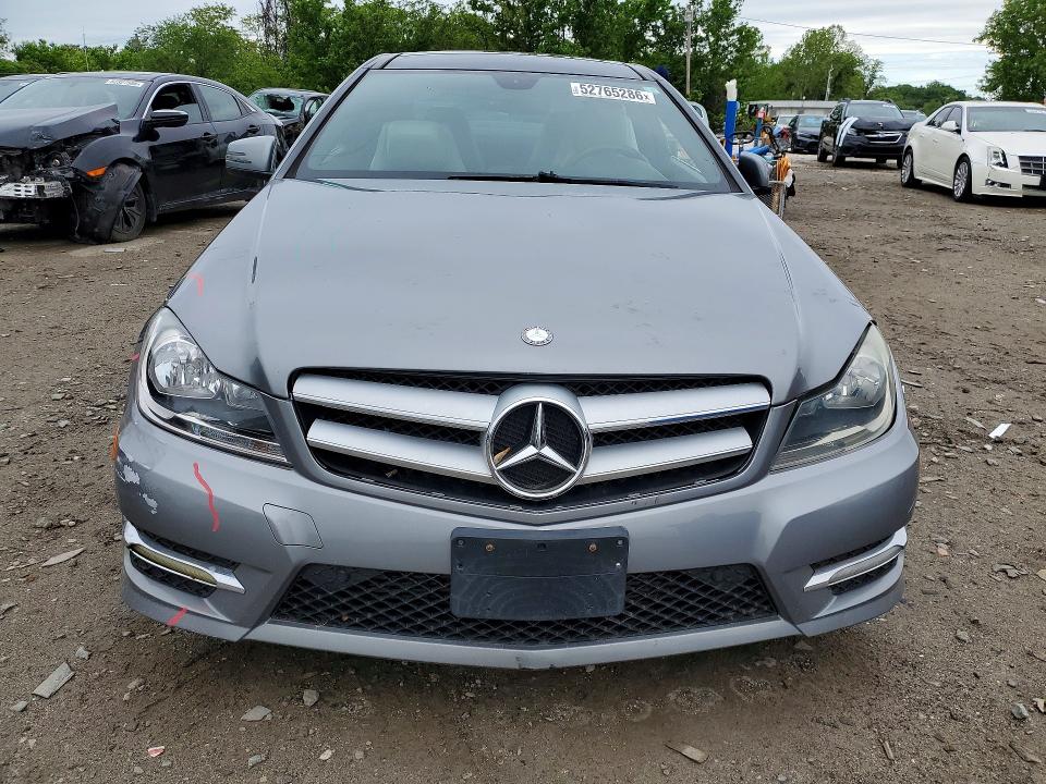 2013 Mercedes-benz VIN WDDGJ4HB3DF998954 COPART salvage auction — FRONT END, Md - Cert Of Salvage > 75% Damage, sold $600 on 2026-07-14 (photo 5)